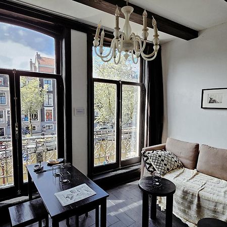 The Black Beauty Private Studio With Canal View From 1799 Amsterdam Exterior photo