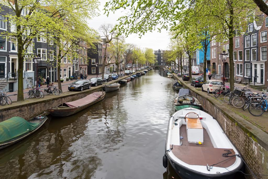 The Black Beauty Private Studio With Canal View From 1799 Amsterdam Exterior photo